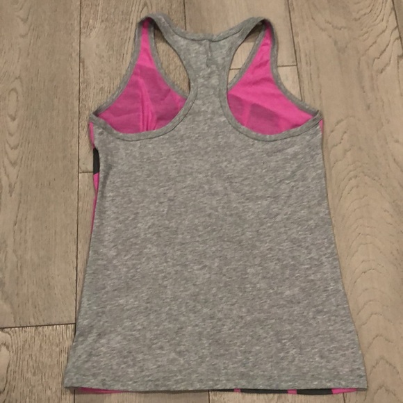 Nike/Dri-Fit/Work Out Tank Top/Size S - Picture 2 of 3